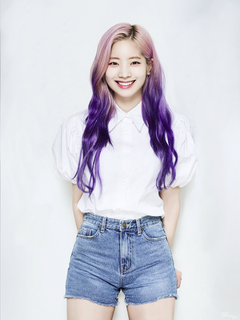 Dahyun (다현)